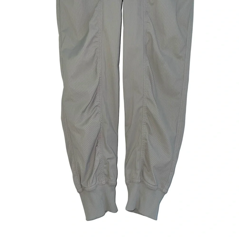 Lululemon dance studio mid rise jogger pants drawstring sage green women’s 0